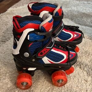 MammyGol Children’s Roller skates. SSize 31-34 Outdoor Skates. Pre Owned